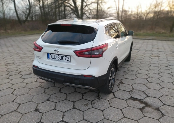 Nissan Qashqai cena 82500 przebieg: 77000, rok produkcji 2018 z Trzebnica małe 22